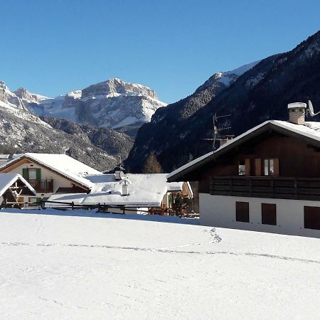 Chalet Relax Pozza di Fassa Exterior foto